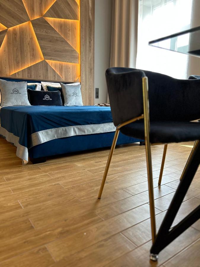 Central Family Boutique Apartments 2 리비프 외부 사진