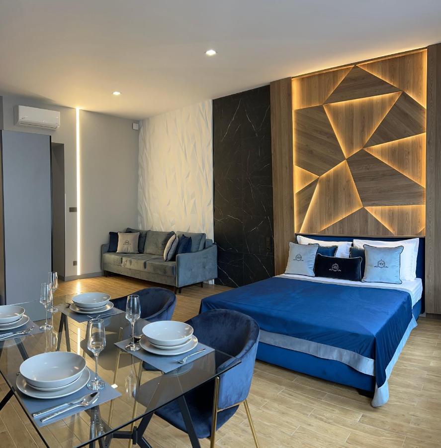 Central Family Boutique Apartments 2 리비프 외부 사진
