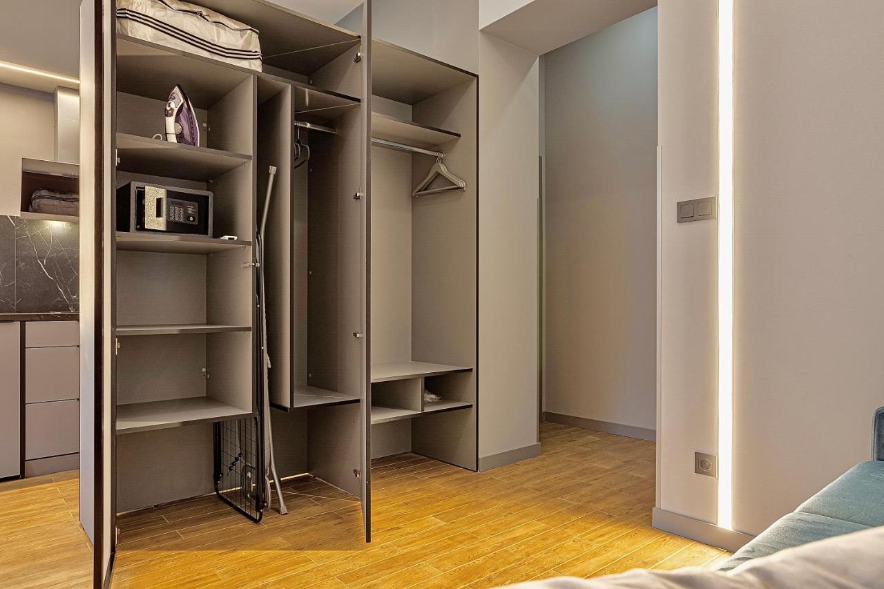 Central Family Boutique Apartments 2 리비프 외부 사진