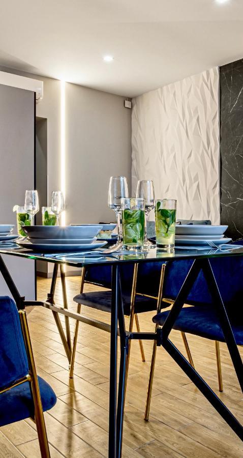 Central Family Boutique Apartments 2 리비프 외부 사진