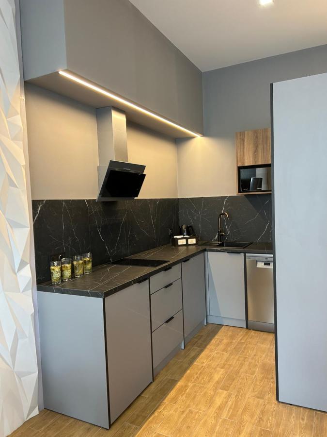 Central Family Boutique Apartments 2 리비프 외부 사진