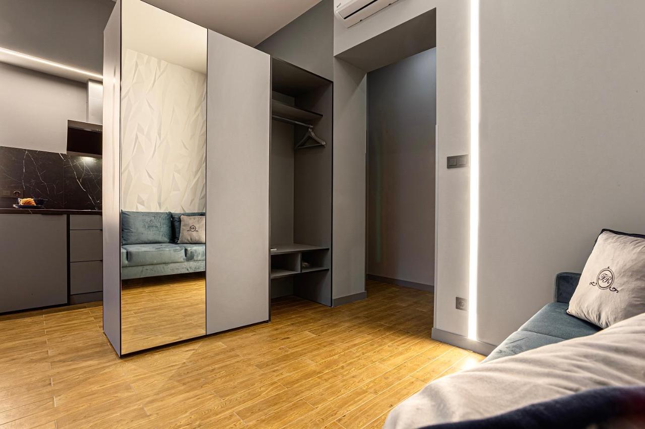 Central Family Boutique Apartments 2 리비프 외부 사진